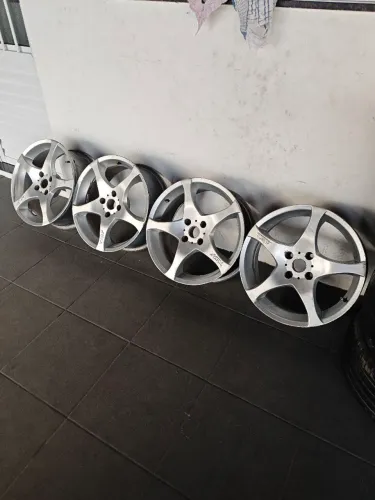 Vendo jogo de rodas TSW aro 17" 