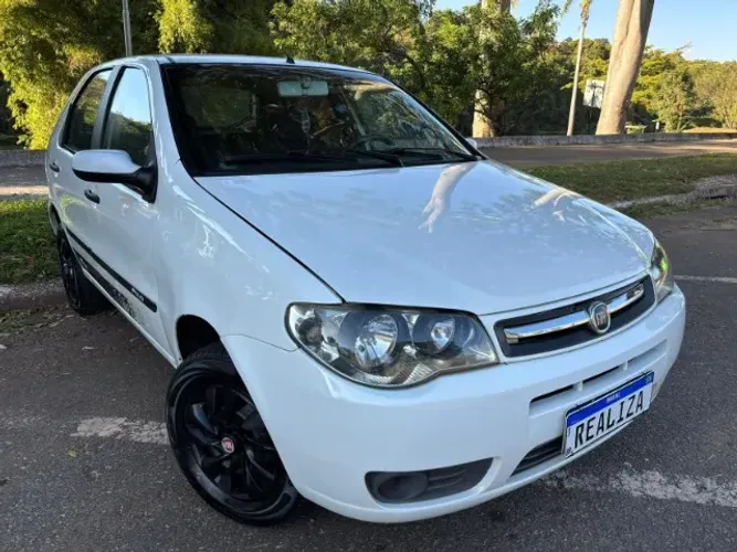 Fiat Palio 1.0 Economy Fire Flex 8V 4P 2013