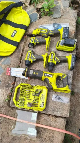 Kit ferramentas bateria RYOBI 18V