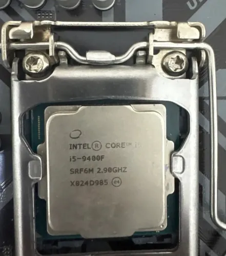 Processador Intel i5 9400F (9ª geração)