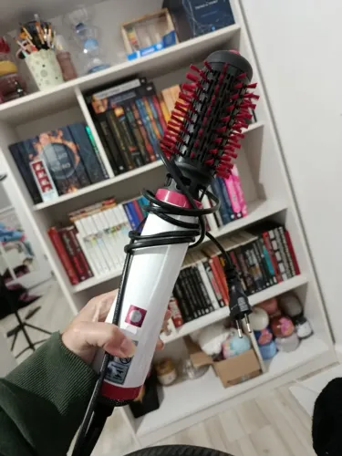 Escova rotativa new turboplus 2300 rotating styler Gama cor branca rosa preta