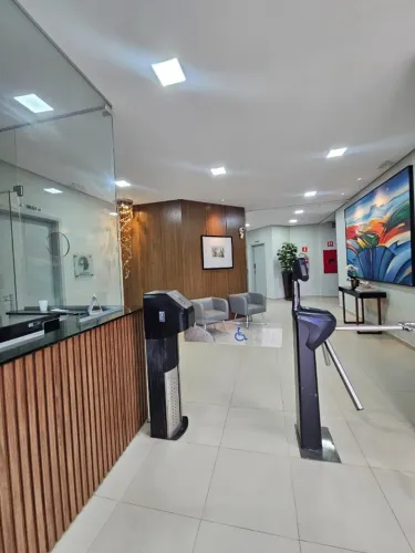 Sala comercial, 40m² com banheiro, Ed Regina, bairro Goiabeiras, Cuiabá/MT
