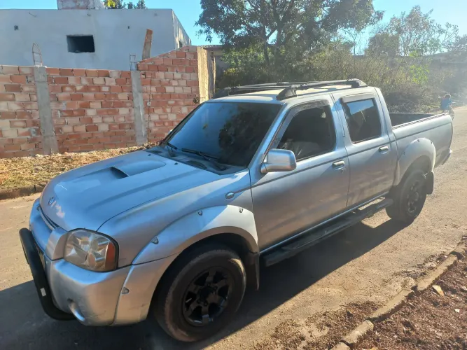 Nissan Frontier Se/se Strik/one CD 4X4 2.8 Dies 2005