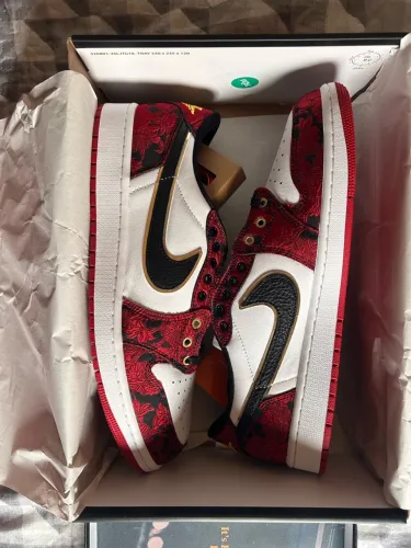 Air Jordan 1 Low Last Dance At The Garden Varsity Red