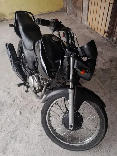 Vendo moto factor 125 pedal 3.200