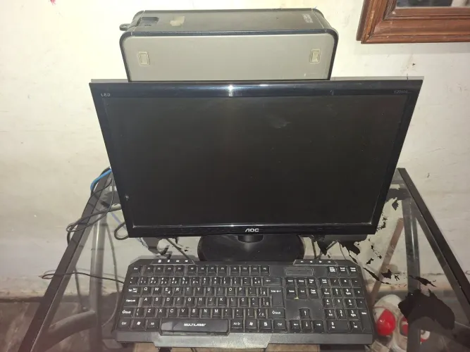 computador para extração de peças - gabinete + monitor + mouse + teclado (aceito oferta!)