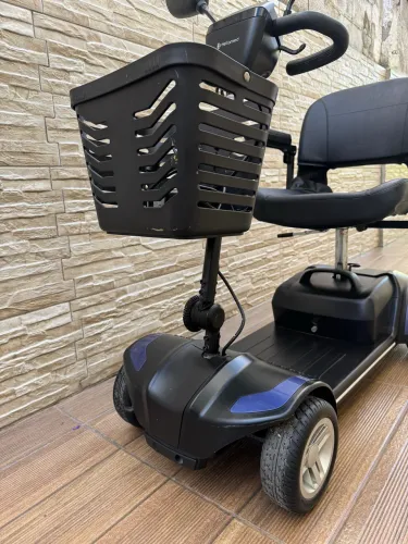 Scooter elétrica para idoso