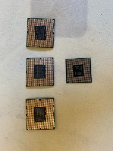 Processadores Intel i7 Extreme + i5 Notebook (Leia)