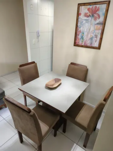 Mesa 4 cadeiras sala