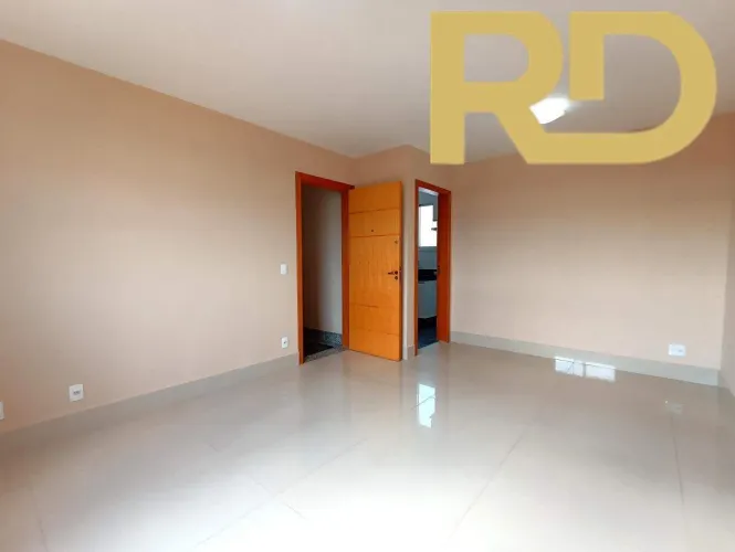 ALTO PADRÃO NO ESPLANADA | 3 QUARTOS | SUÍTE | 2 VAGAS
