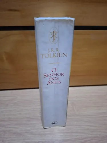 Livro O Senhor dos Anéis - Volume Único - J.R.R. Tolkien