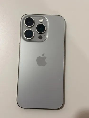 iPhone 15 pro - Estado de novo 