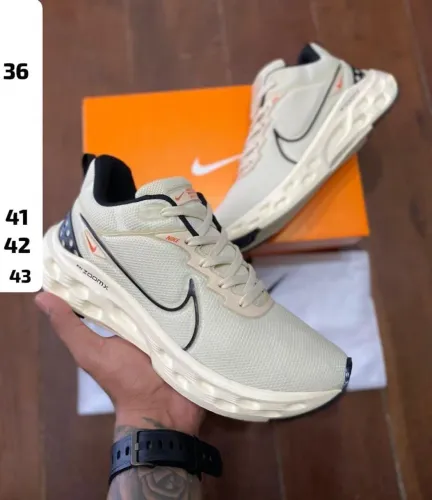 Tênis Nike Revolution zoom