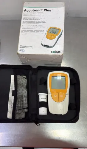 Accutrend Plus Roche/Cobas - Pouco Uso - Completo com Estojo