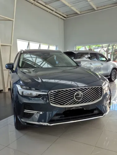 Volvo XC-60 T-8 Plus 2.0 AWD (híbrido) 2026