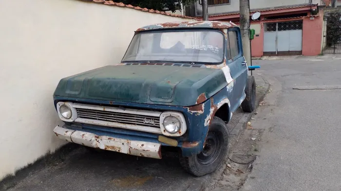 Chevrolet C-10 2.5/4.1 1974