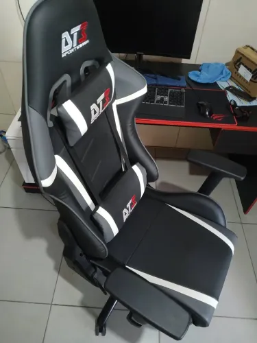 Cadeira DT3 Romeo Gamer