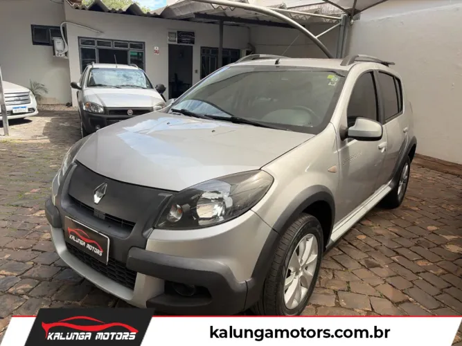 Renault Sandero 2012