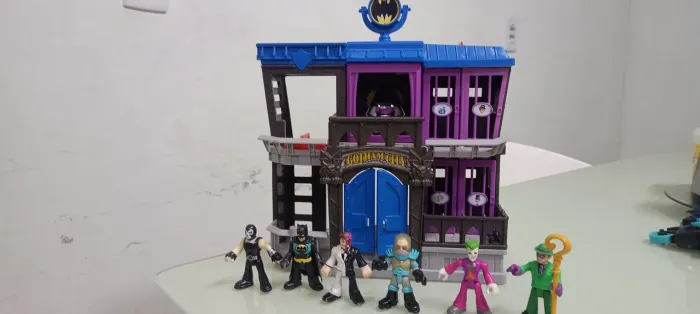 Prisão de Gotham  City Imaginext 