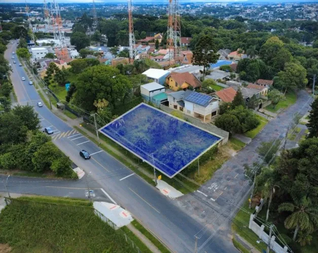 Captação de imagens aéreas com drone para imóveis e comércio.