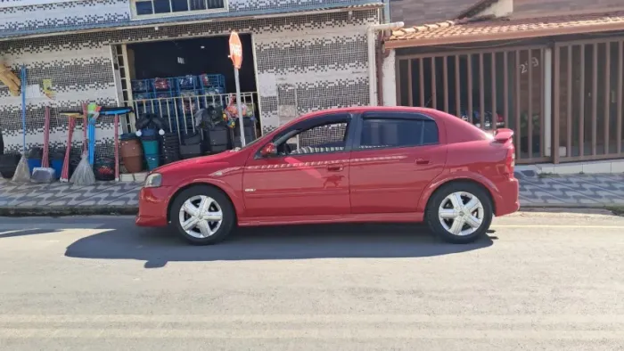 Chevrolet Astra GSI 2.0 16V 136cv Hatchback 5P 2005
