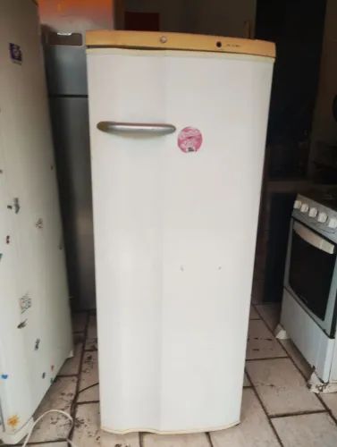 Geladeira Electrolux