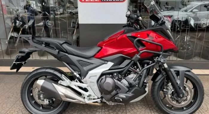 Nc 750 x zerado apenas 1000 km