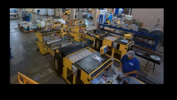 Aux. de Produção: 1 Vaga Horario Comercial / 1 Vaga Horario Noturno