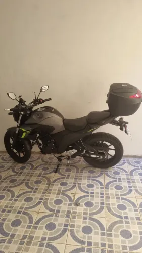 Fazer fz25 2024