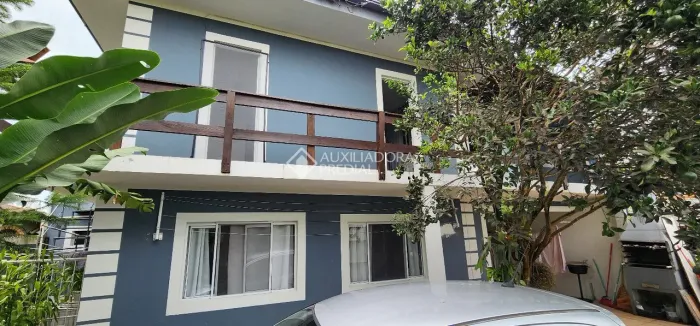 Casa Individual no Campeche - Ótima Localização .