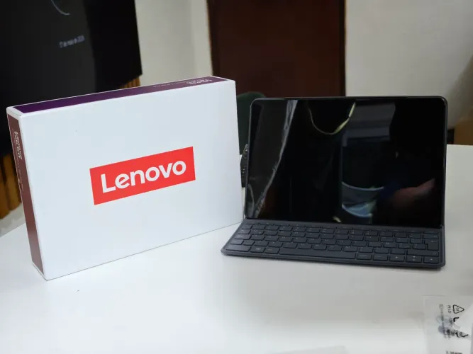 Tablet Lenovo k11+ teclado+ caneta