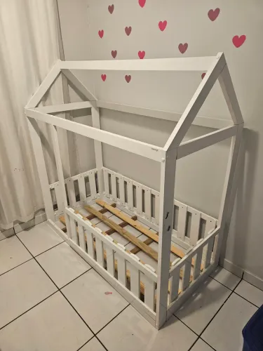 Cama infantil casinha - sem colchão