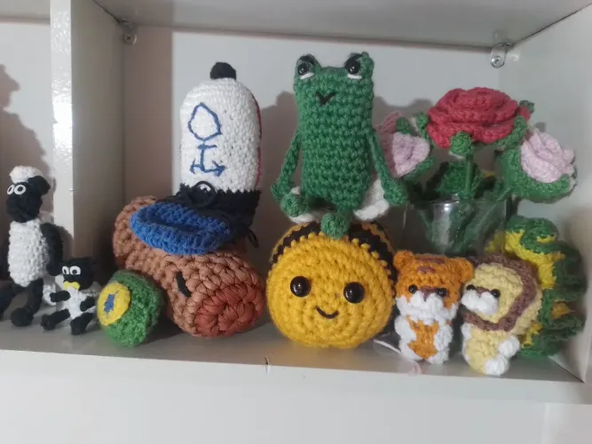 Amigurumis (tem muito mais, arraste para o lado)