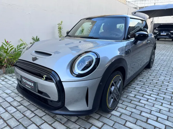 Mini Cooper SE Exclusive 3P (elétrico) 2024