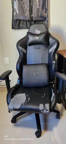 Cadeira Gamer Pichau com Avarias