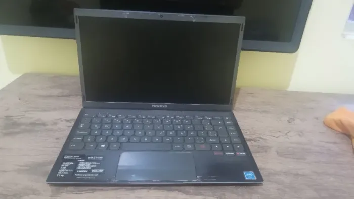 Notebook Positivo Para Retirada de Peças 