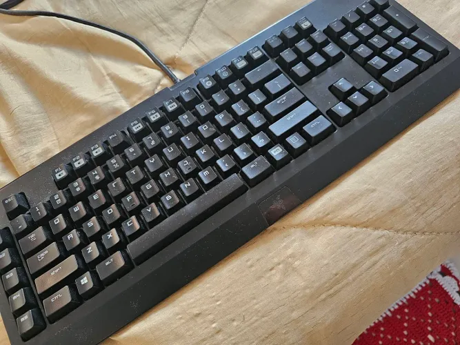 Teclado Razer blackwidow chroma