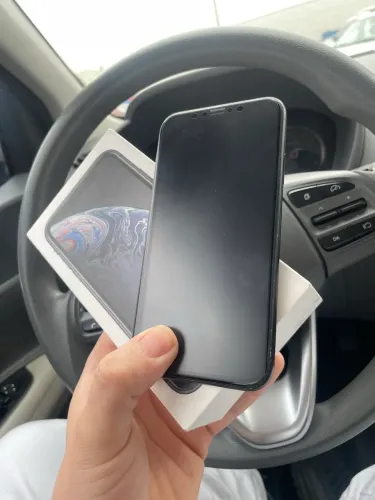 Vendo iPhone XR 128gb funcionando perfeitamente!