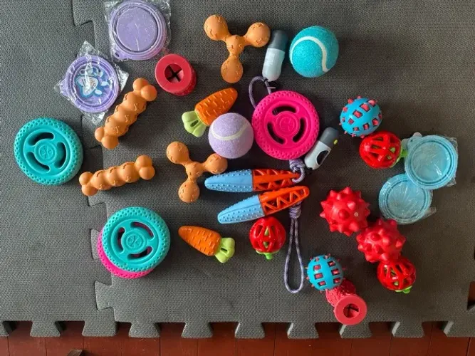 BRINQUEDOS PET (NOVOS)