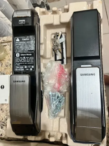 Fechadura digital Samsung completa