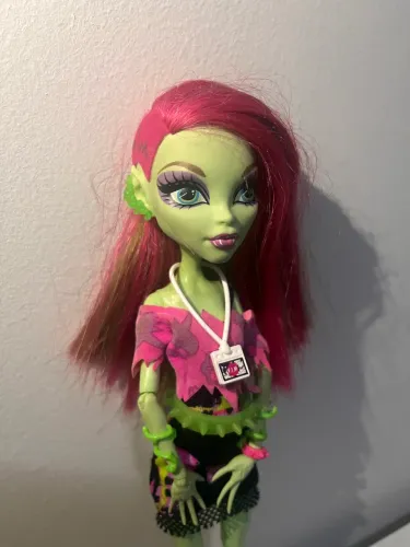 Monster High Music Festival Venus McFlytrap Doll