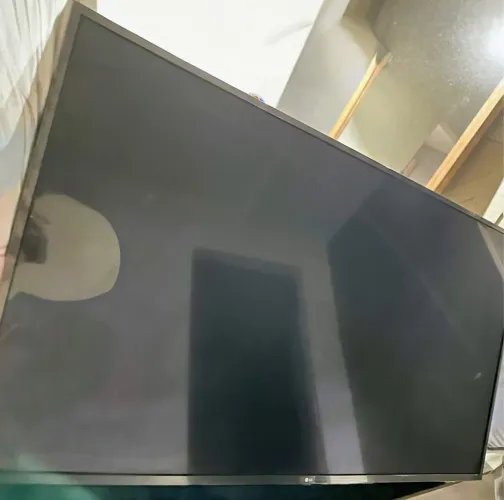 Vendo Smart Tv LG 55 Apenas a Tela quebrada