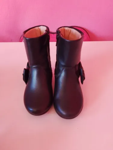 Bota de couro menina