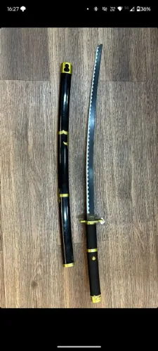 Katana Réplica Yubashiri - Roronoa Zoro (One Piece) | Sem Corte para Decoração/Cosplay