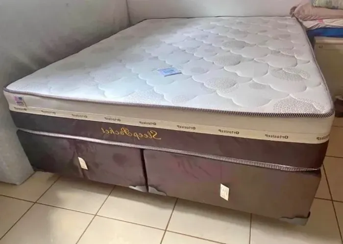 Cama king nova