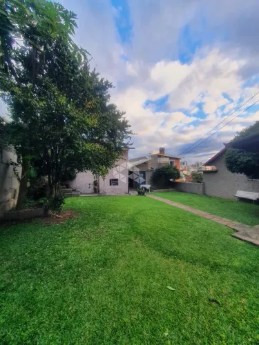 TERRENO/CASAS -REGIÃO CENTRAL CAXIAS DO SUL