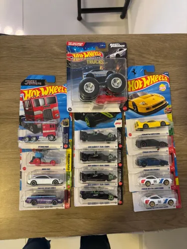 Lote hotwheels F1/ Ferrari