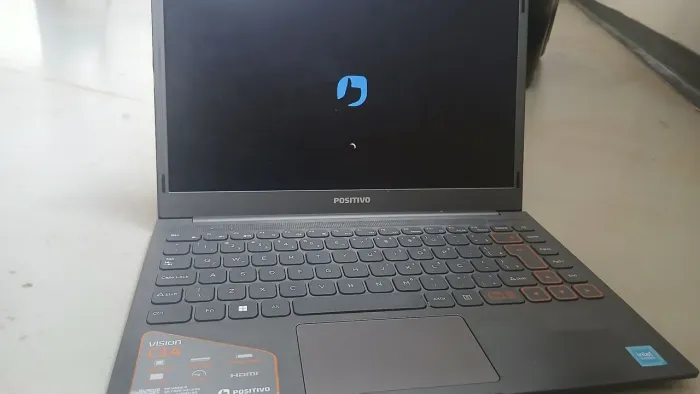 vendo notebook positivo
