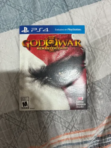 GOD OF WAR 3 REMASTERIZADO - PS4 (original veio com o ps4)