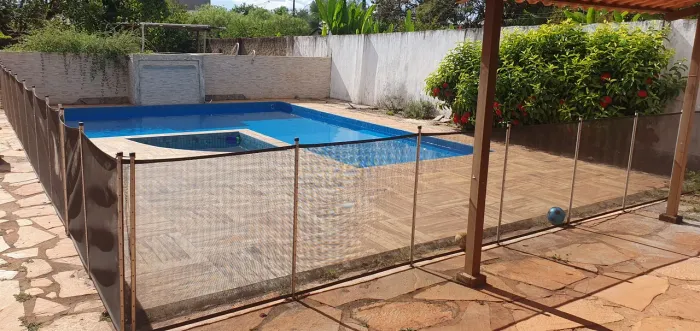 Rede de proteção para piscina
